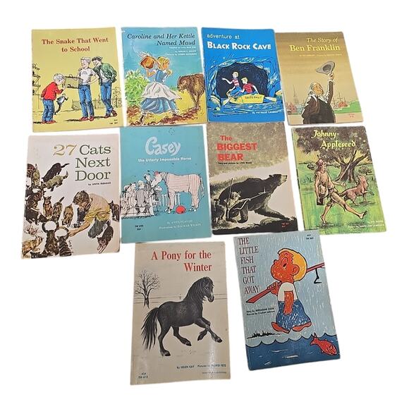 Lot of 8 Vintage Mixed Authors Scholastic Illustrated Paperback Children's Books - Picture 1 of 7